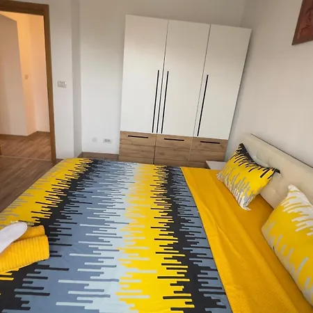 Apartment Kronos Retreat - Parliament View