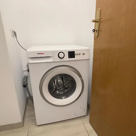 Kronos Retreat - Parliament View Bucharest