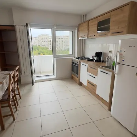 Kronos Retreat - Parliament View * Bucharest